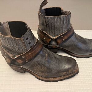 Women’s Freebird Distressed Leather Ankle Boots